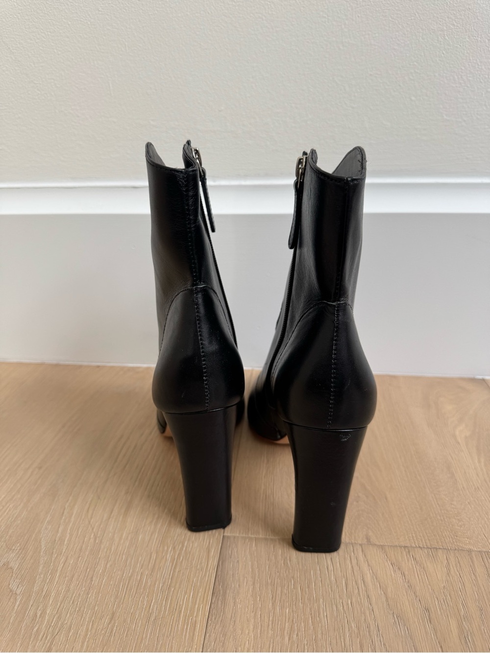 Revolve / RAYE - Rudy Bootie - Picture 5 of 7